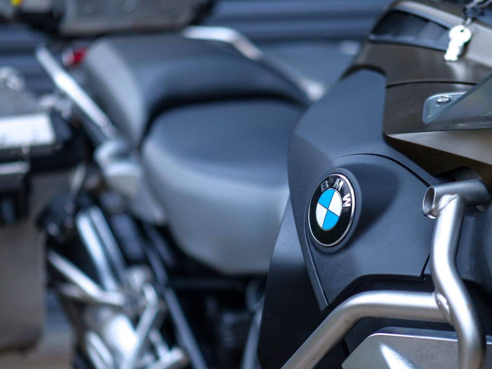 BMW R 1250 gs adventure 1250 Exclusive TE LS Adventure Petrol Manual Euro 4 (136 ps) 0dr Manual 2025