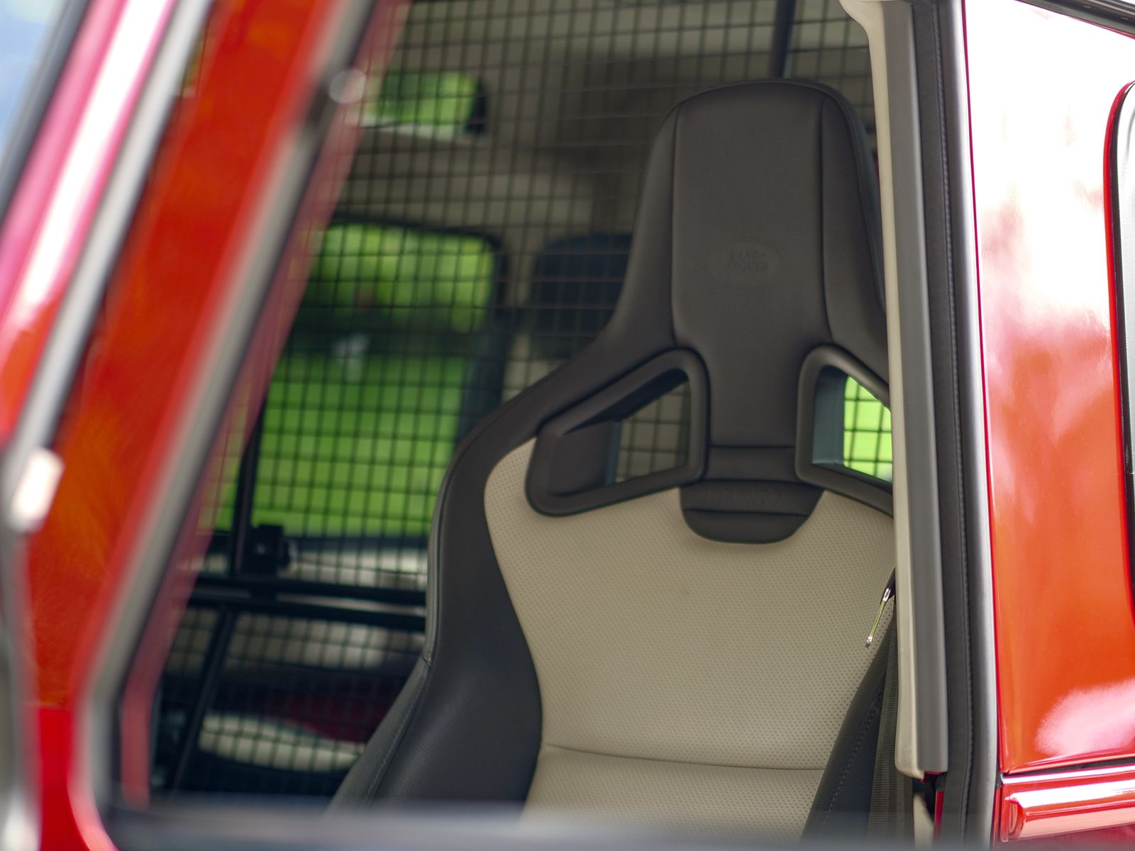 Land Rover Defender 90 Works V8 70th 3dr Automatic 2026