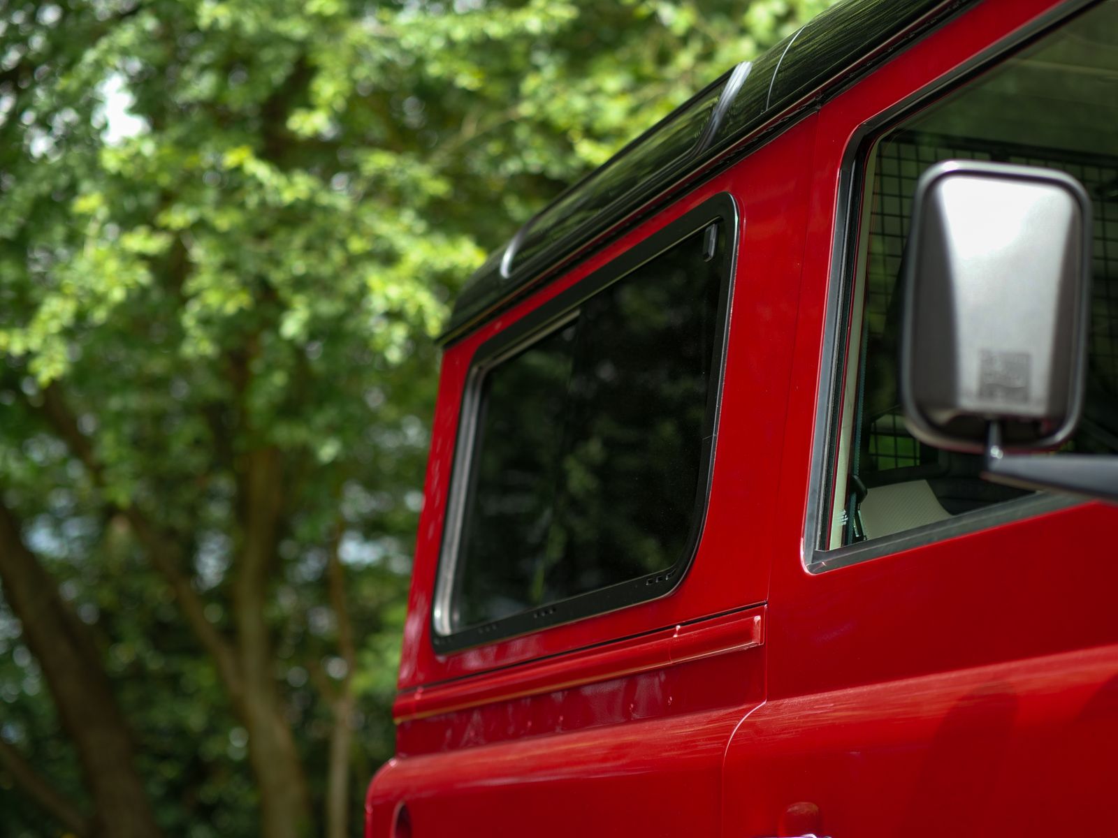 Land Rover Defender 90 Works V8 70th 3dr Automatic 2026