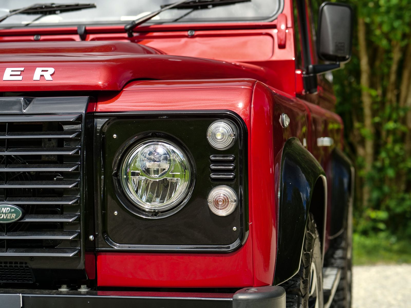 Land Rover Defender 90 Works V8 70th 3dr Automatic 2026