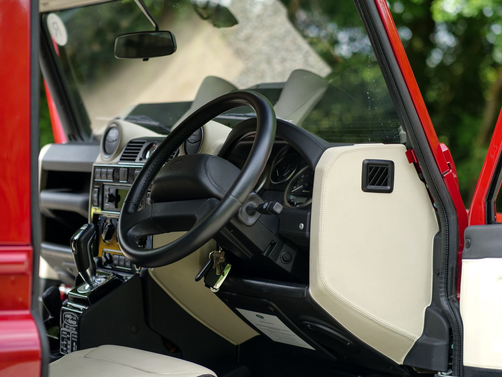 Land Rover Defender 90 Works V8 70th 3dr Automatic 2026