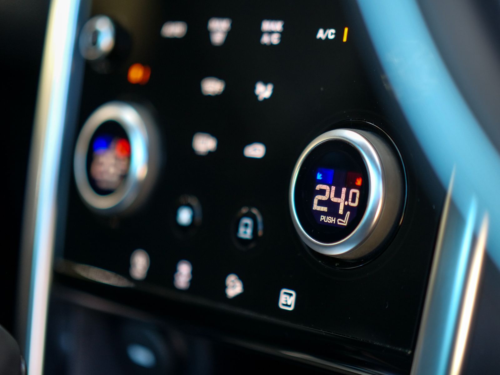 Land Rover Discovery Sport 1.5 P300e 12.2kWh R-Dynamic SE SUV 5dr Petrol Plug-in Hybrid Auto 4WD Euro 6 (s/s) (309 ps) 5dr Automatic 2026