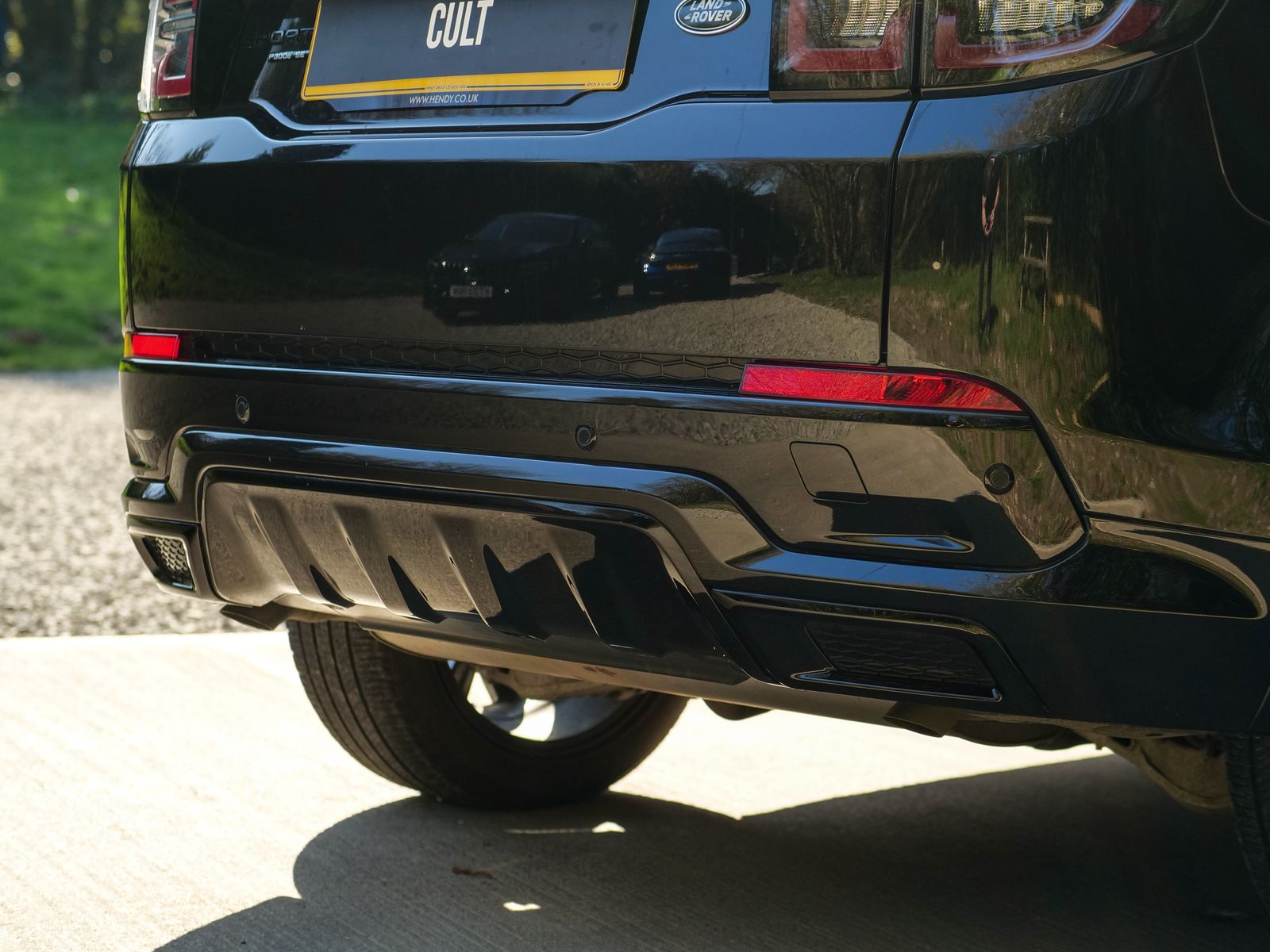 Land Rover Discovery Sport 1.5 P300e 12.2kWh R-Dynamic SE SUV 5dr Petrol Plug-in Hybrid Auto 4WD Euro 6 (s/s) (309 ps) 5dr Automatic 2026