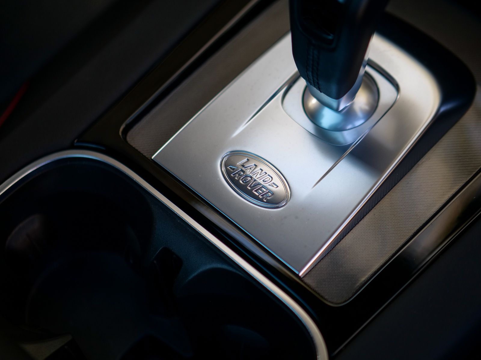 Land Rover Discovery Sport 1.5 P300e 12.2kWh R-Dynamic SE SUV 5dr Petrol Plug-in Hybrid Auto 4WD Euro 6 (s/s) (309 ps) 5dr Automatic 2026