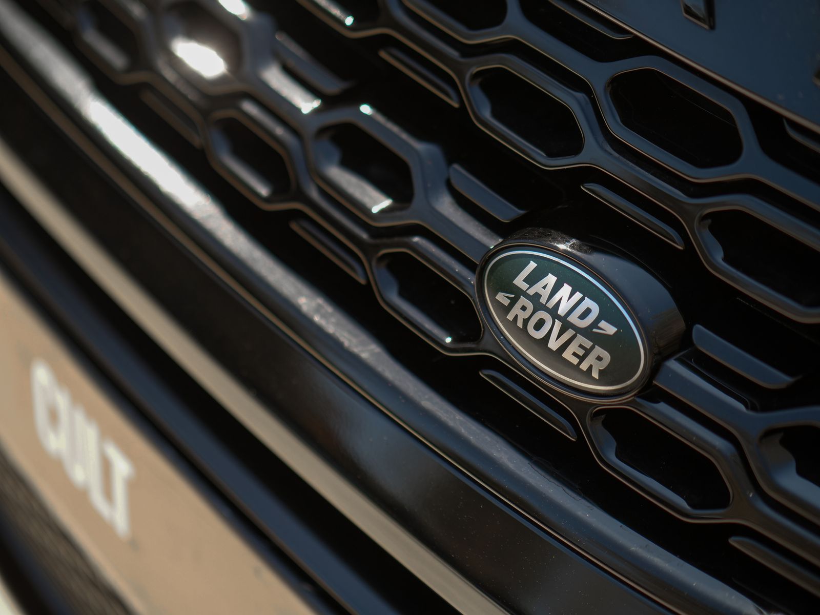 Land Rover Discovery Sport 1.5 P300e 12.2kWh R-Dynamic SE SUV 5dr Petrol Plug-in Hybrid Auto 4WD Euro 6 (s/s) (309 ps) 5dr Automatic 2026