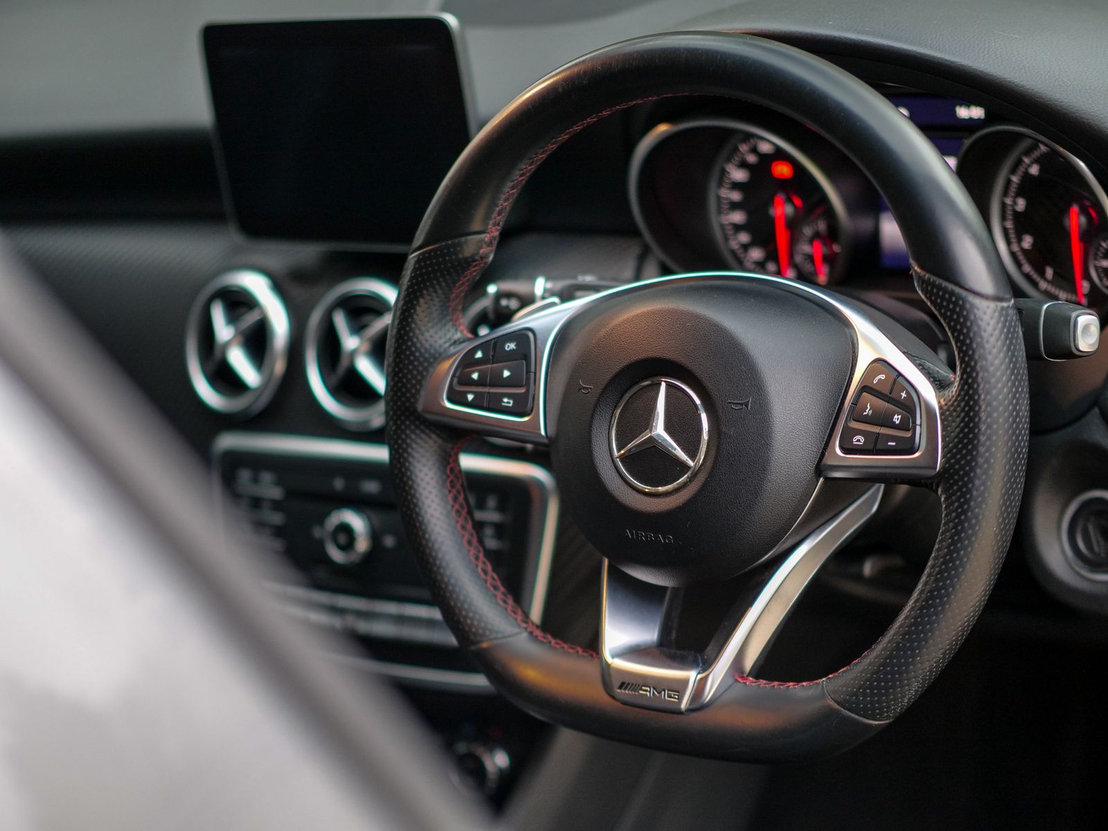 Mercedes-Benz A Class 1.6 A200 AMG Line Hatchback 5dr Petrol 7G-DCT Euro 6 (s/s) (156 ps) 5dr Automatic 2026