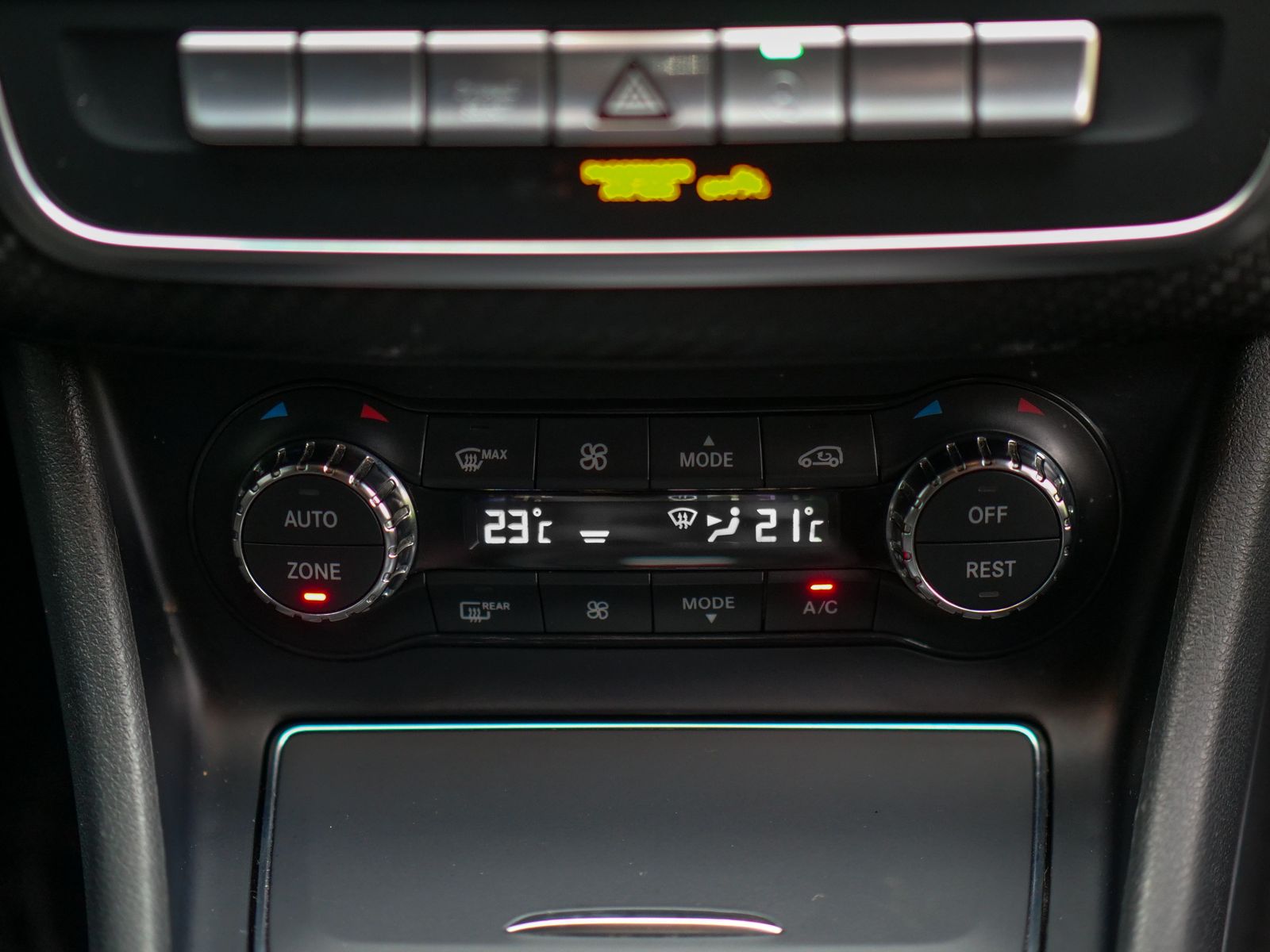 Mercedes-Benz A Class 1.6 A200 AMG Line Hatchback 5dr Petrol 7G-DCT Euro 6 (s/s) (156 ps) 5dr Automatic 2026