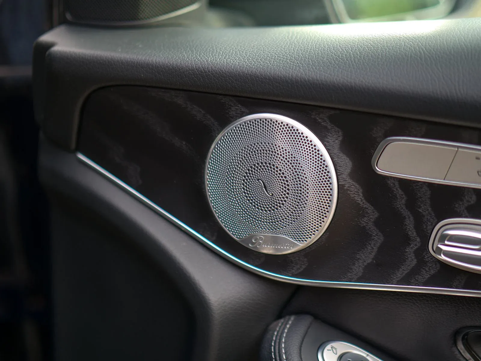 Mercedes-Benz GLC 2.1 GLC250d AMG Line (Premium Plus) SUV 5dr Diesel G-Tronic 4MATIC Euro 6 (s/s) (204 ps) 5dr Automatic 2026