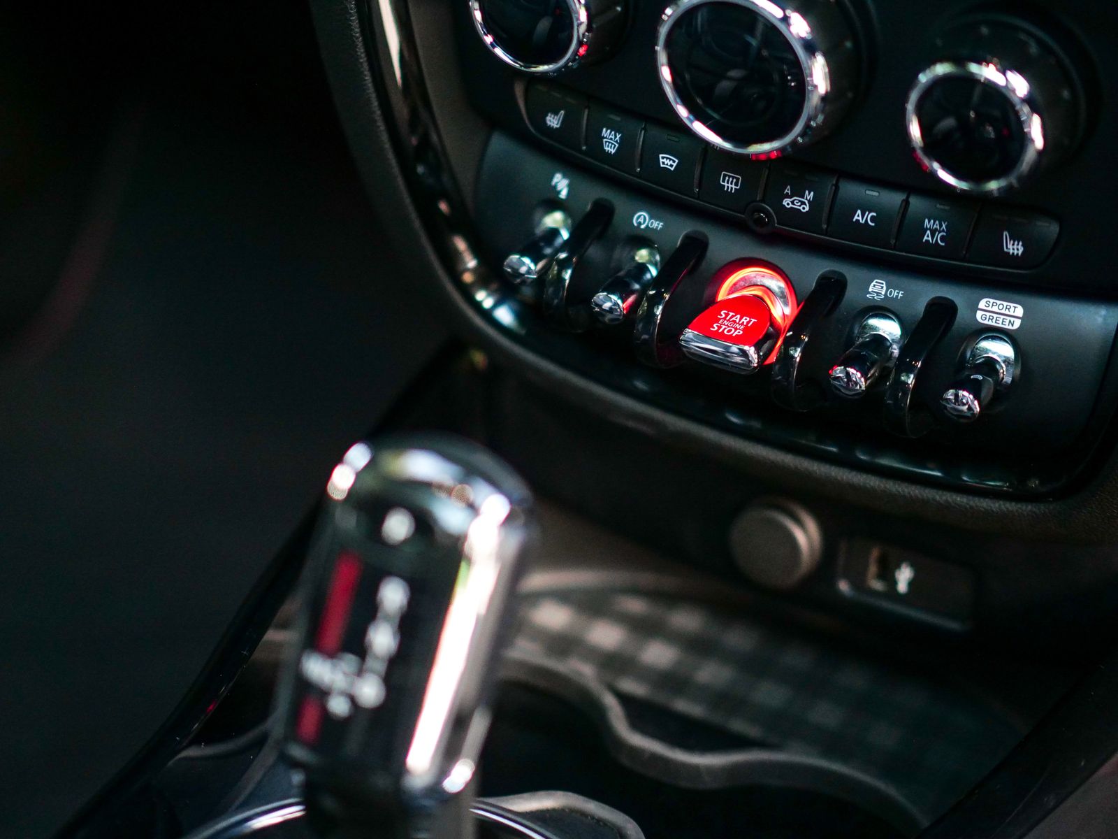 MINI Clubman 2.0 John Cooper Works Estate 6dr Petrol Steptronic ALL4 Euro 6 (s/s) (306 ps) 5dr Automatic 2025