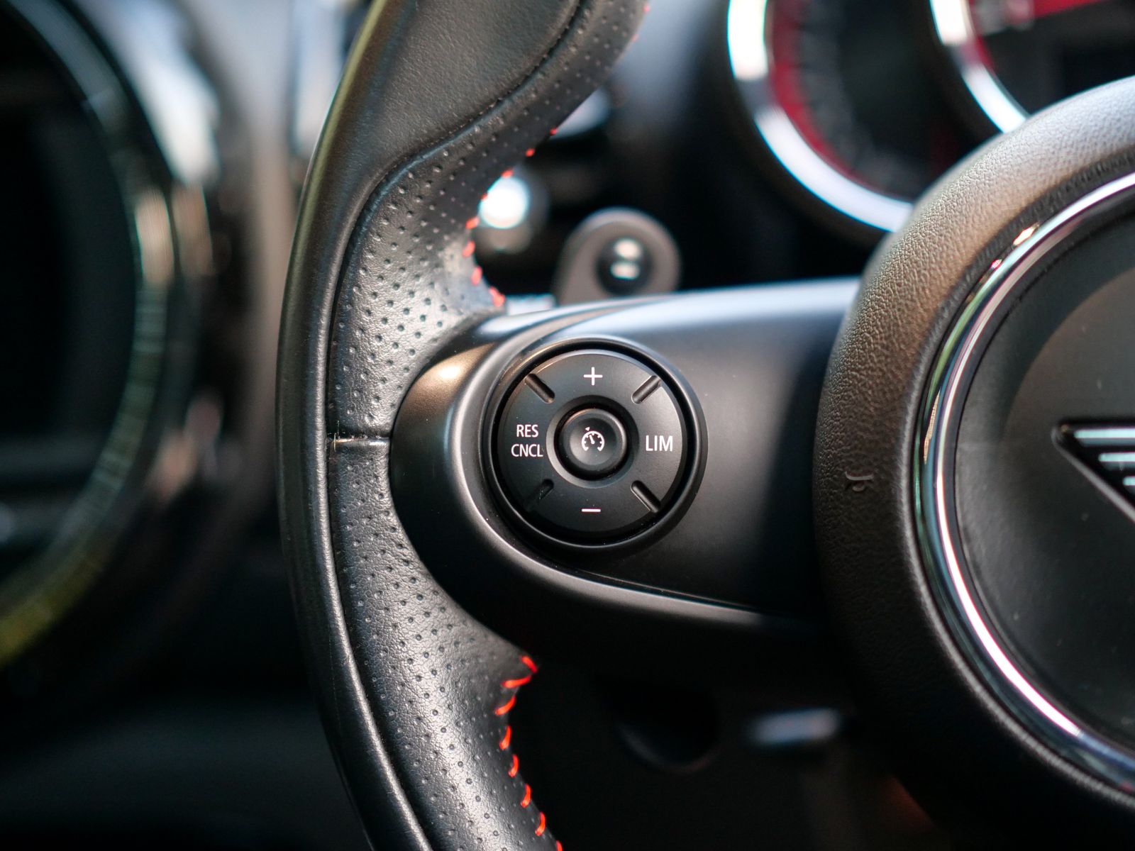 MINI Clubman 2.0 John Cooper Works Estate 6dr Petrol Steptronic ALL4 Euro 6 (s/s) (306 ps) 5dr Automatic 2025