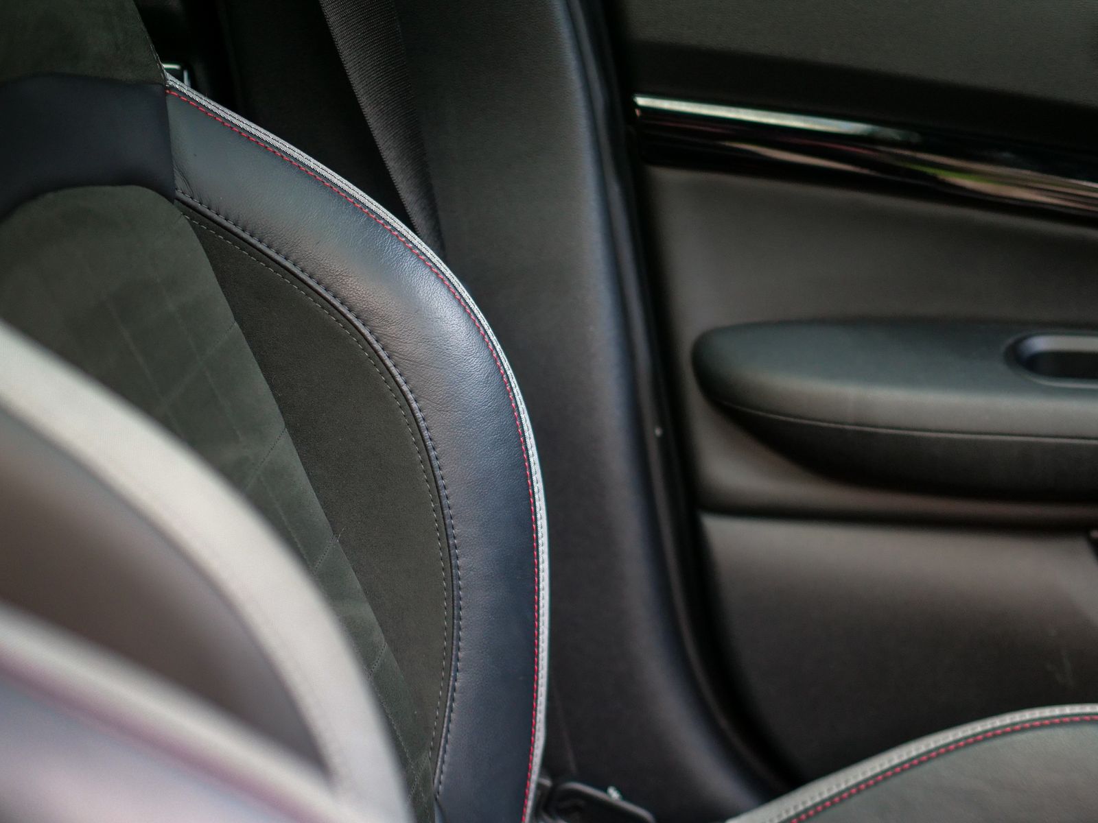 MINI Clubman 2.0 John Cooper Works Estate 6dr Petrol Steptronic ALL4 Euro 6 (s/s) (306 ps) 5dr Automatic 2025