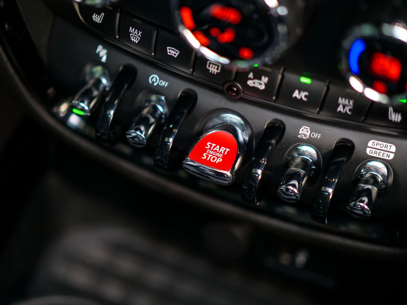 MINI Clubman 2.0 John Cooper Works Estate 6dr Petrol Steptronic ALL4 Euro 6 (s/s) (306 ps) 5dr Automatic 2025