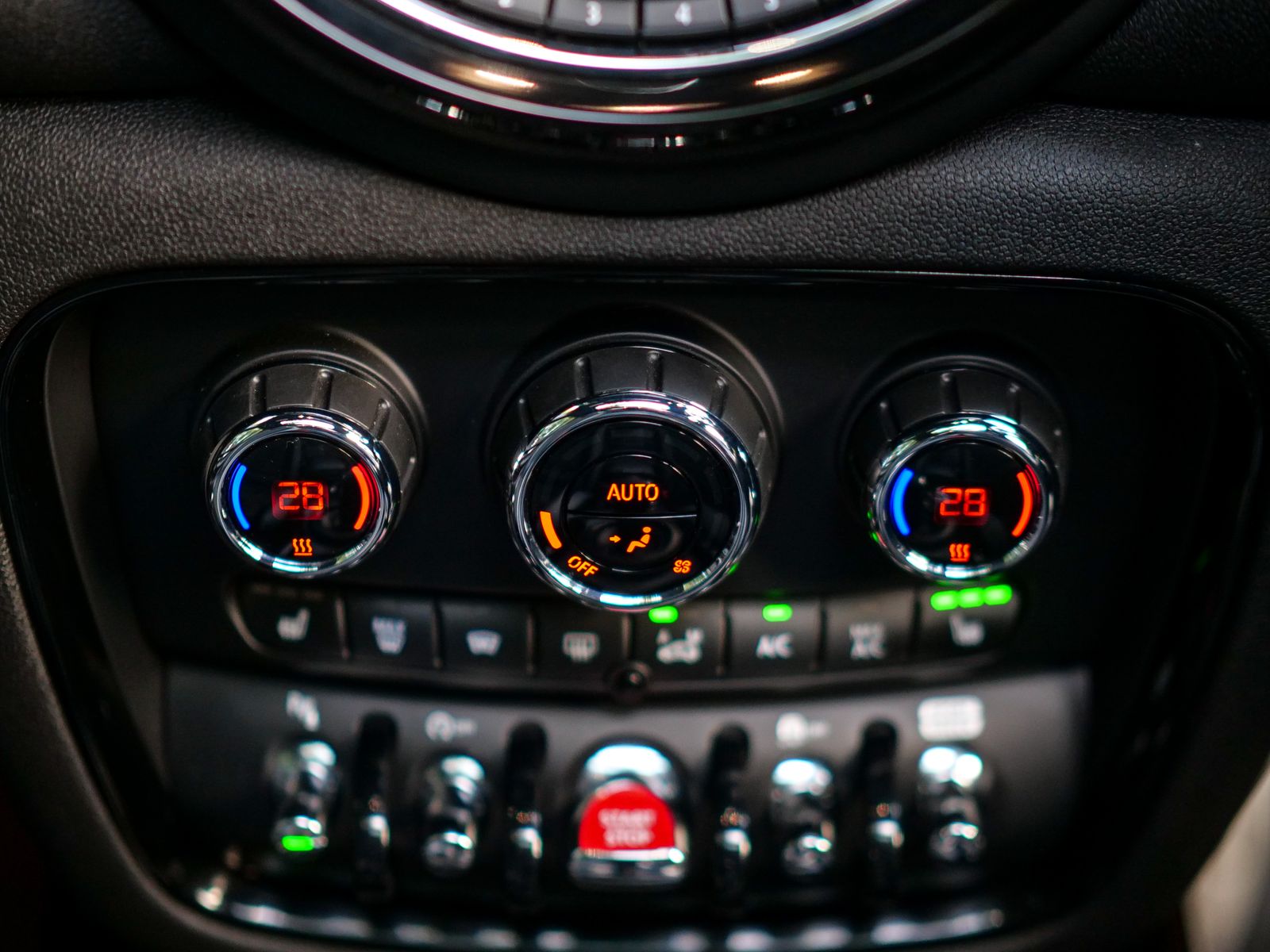 MINI Clubman 2.0 John Cooper Works Estate 6dr Petrol Steptronic ALL4 Euro 6 (s/s) (306 ps) 5dr Automatic 2025