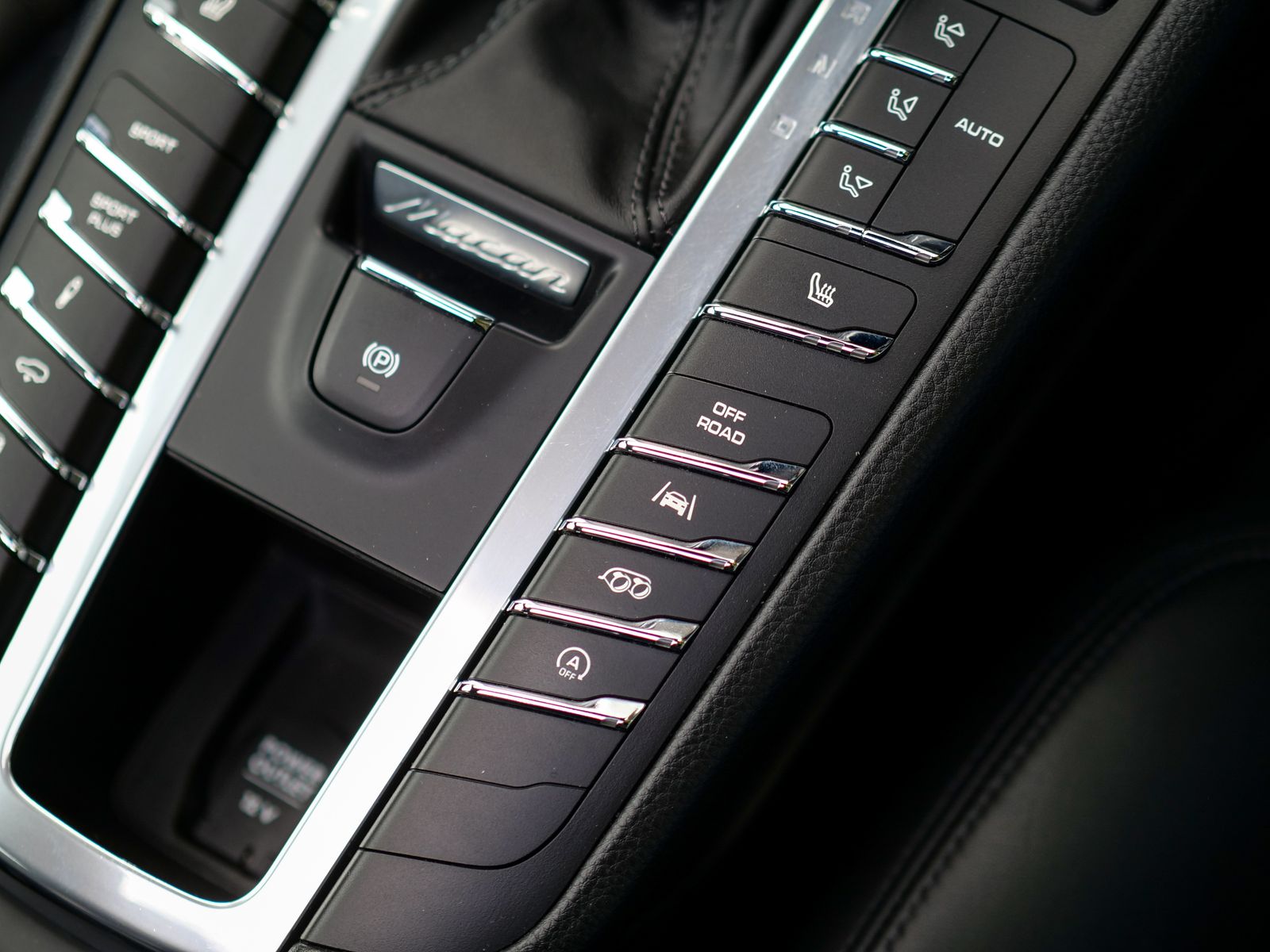 Porsche Macan 3.6T V6 Turbo SUV 5dr Petrol PDK 4WD Euro 6 (s/s) (400 ps) 5dr Automatic 2026