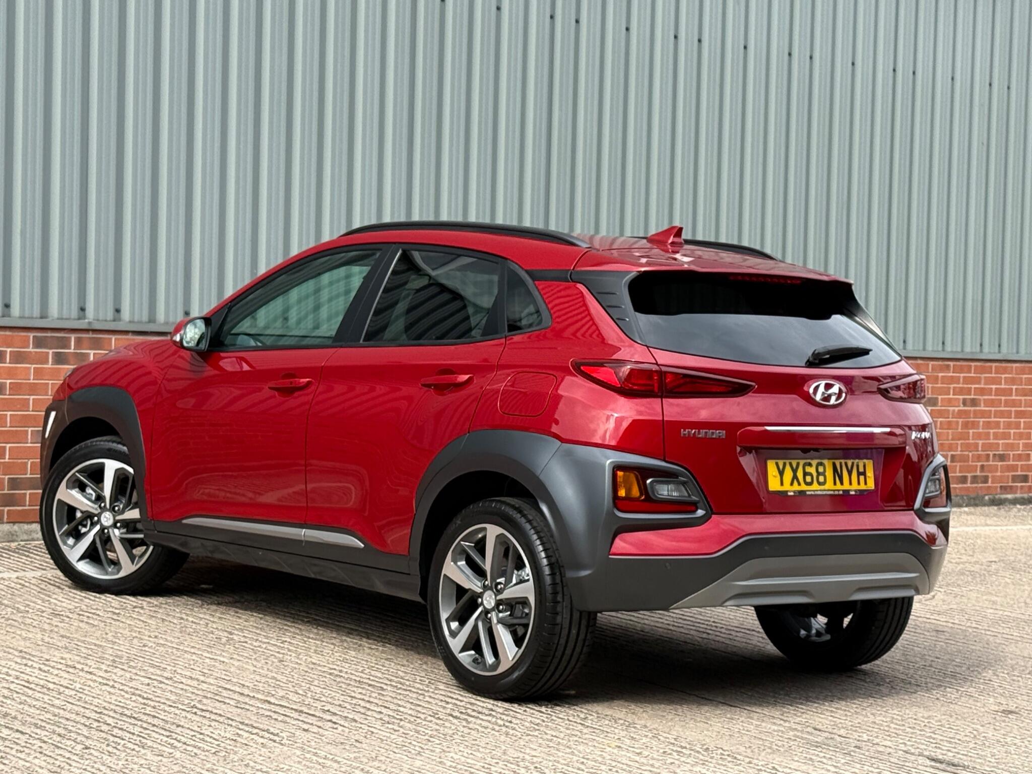 2018 Hyundai Kona 1.0 T-GDi Blue Drive Premium Euro 6 (s/s) 5dr, exterior view 3