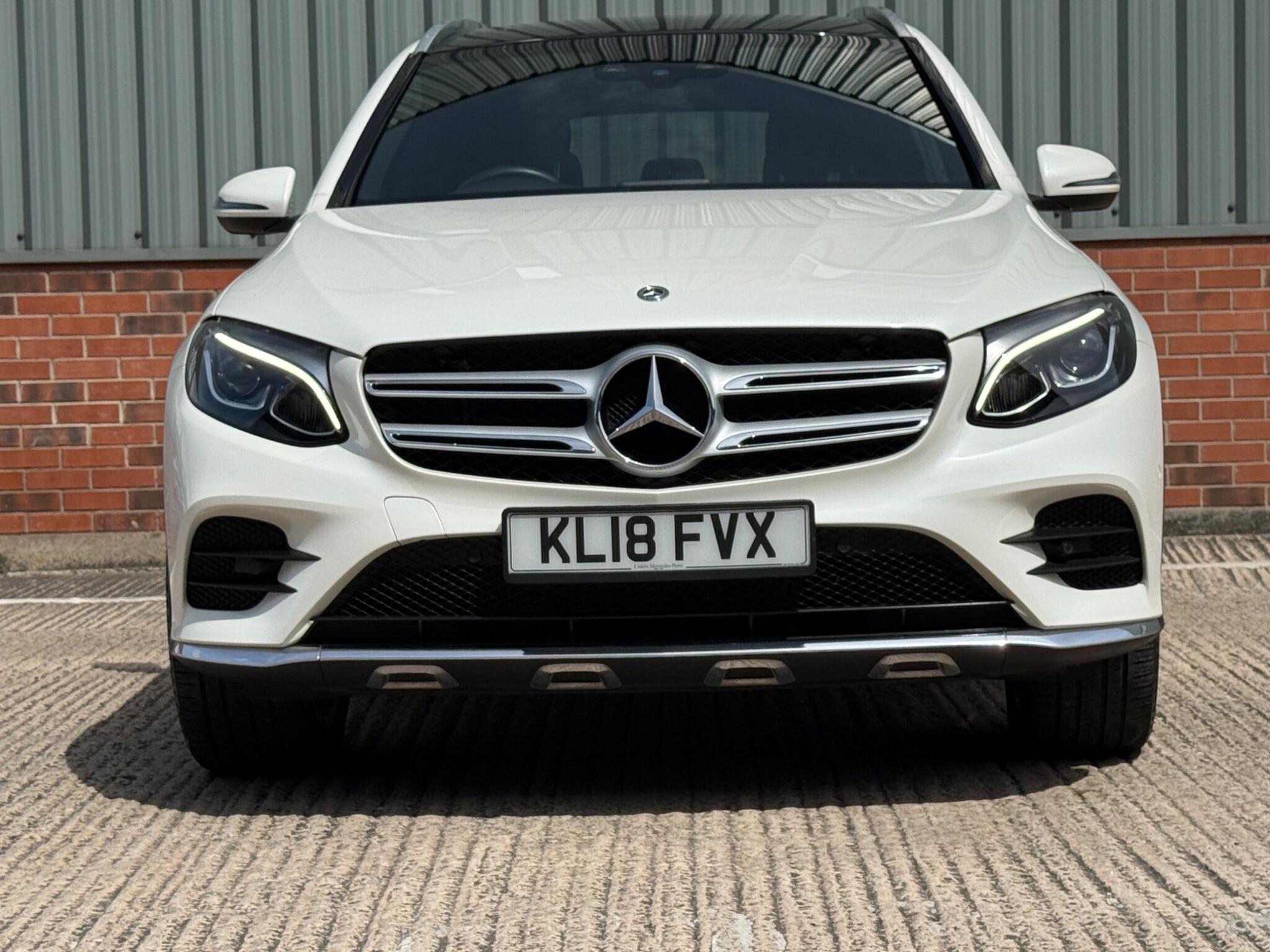 2018 Mercedes-Benz GLC 2.1 GLC250d AMG Line (Premium) G-Tronic+ 4MATIC Euro 6 (s/s) 5dr, exterior view 2