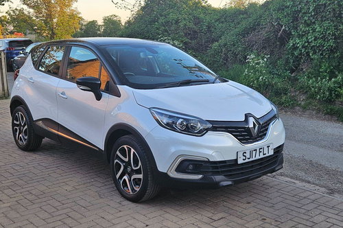 None RENAULT CAPTUR 0.9 TCE ENERGY DYNAMIQUE NAV EURO 6 S S 5DR 5,995 116.77... photo