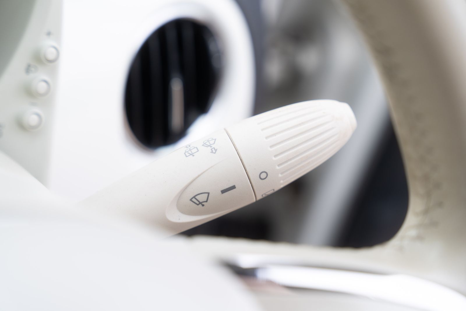 Fiat 500 1.2 Lounge Hatchback 3dr Petrol Manual Euro 6 (s/s) (69 bhp) 3dr Manual 2026