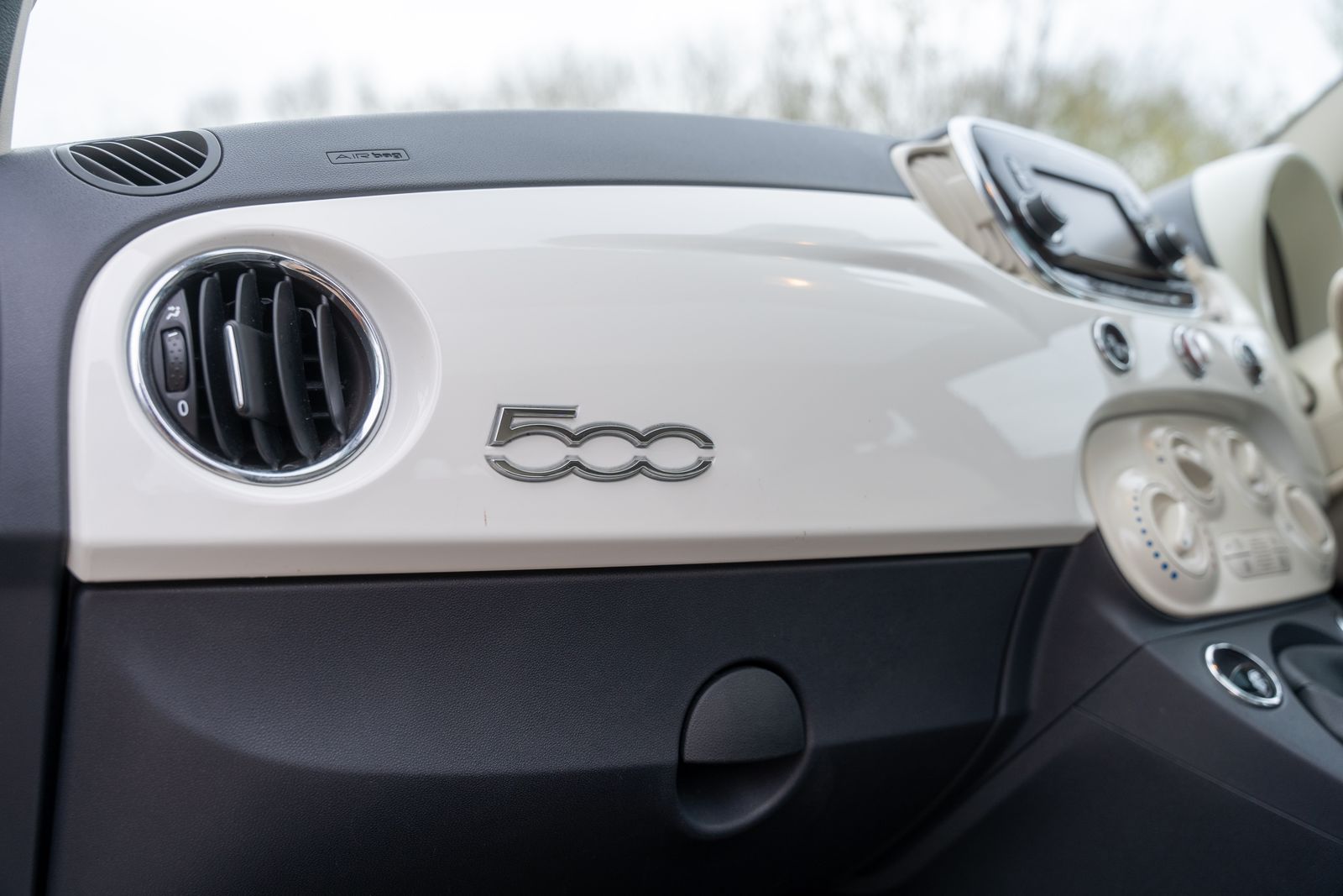 Fiat 500 1.2 Lounge Hatchback 3dr Petrol Manual Euro 6 (s/s) (69 bhp) 3dr Manual 2026