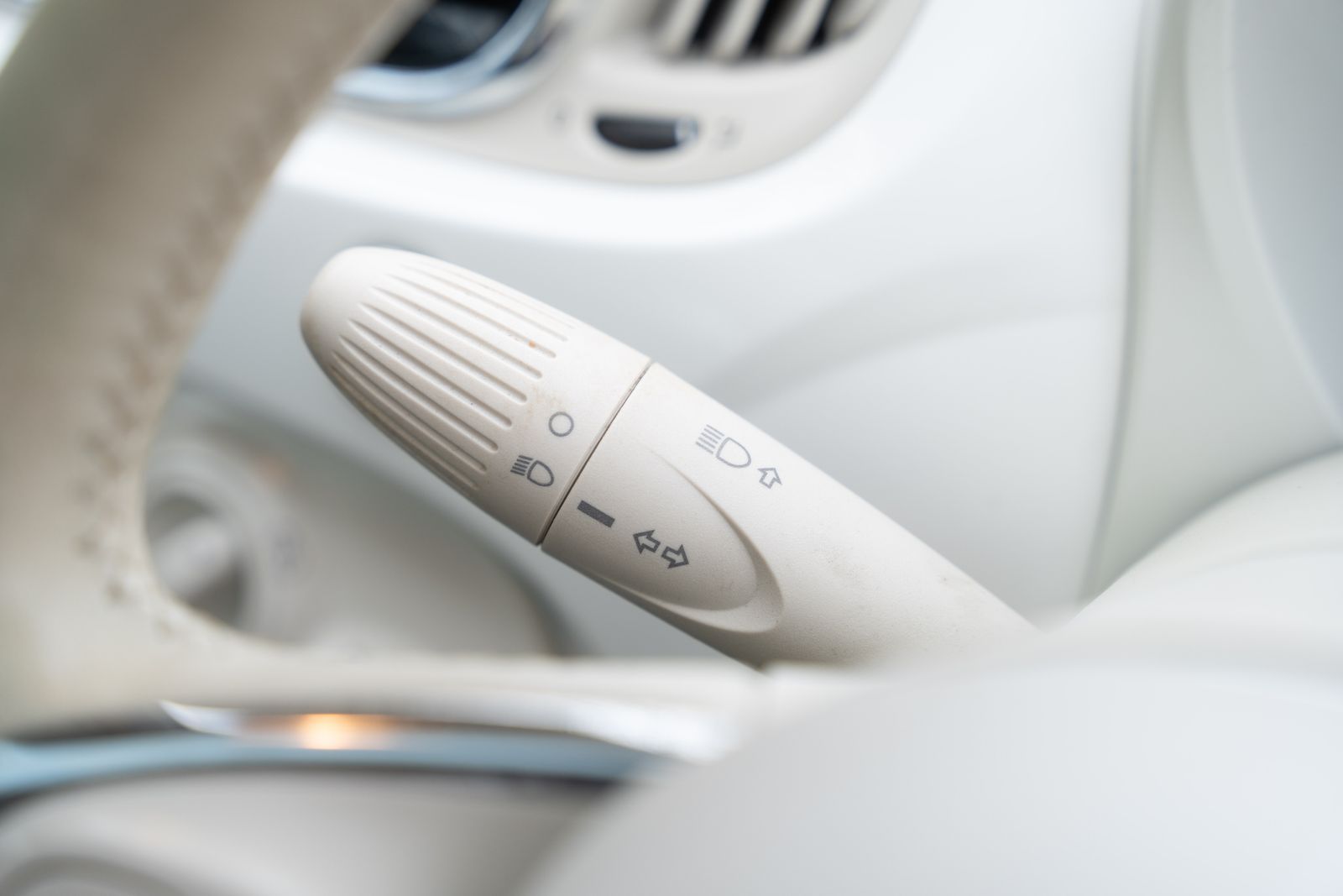 Fiat 500 1.2 Lounge Hatchback 3dr Petrol Manual Euro 6 (s/s) (69 bhp) 3dr Manual 2026