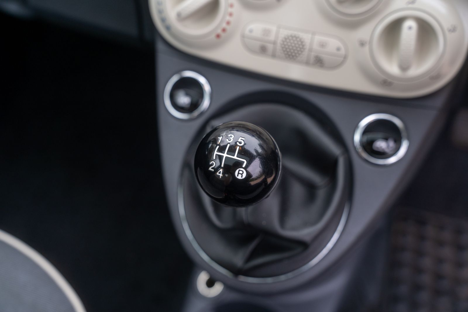 Fiat 500 1.2 Lounge Hatchback 3dr Petrol Manual Euro 6 (s/s) (69 bhp) 3dr Manual 2026