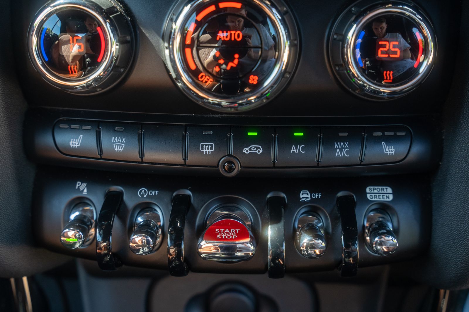 MINI Convertible 2.0 Cooper S Convertible 2dr Petrol Steptronic Euro 6 (s/s) (192 ps) 2dr Automatic 2026