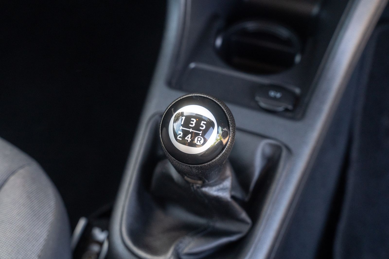 Volkswagen up! 1.0 BlueMotion Tech Move up! Hatchback 3dr Petrol Manual Euro 5 (s/s) (60 ps) 3dr Manual 2026