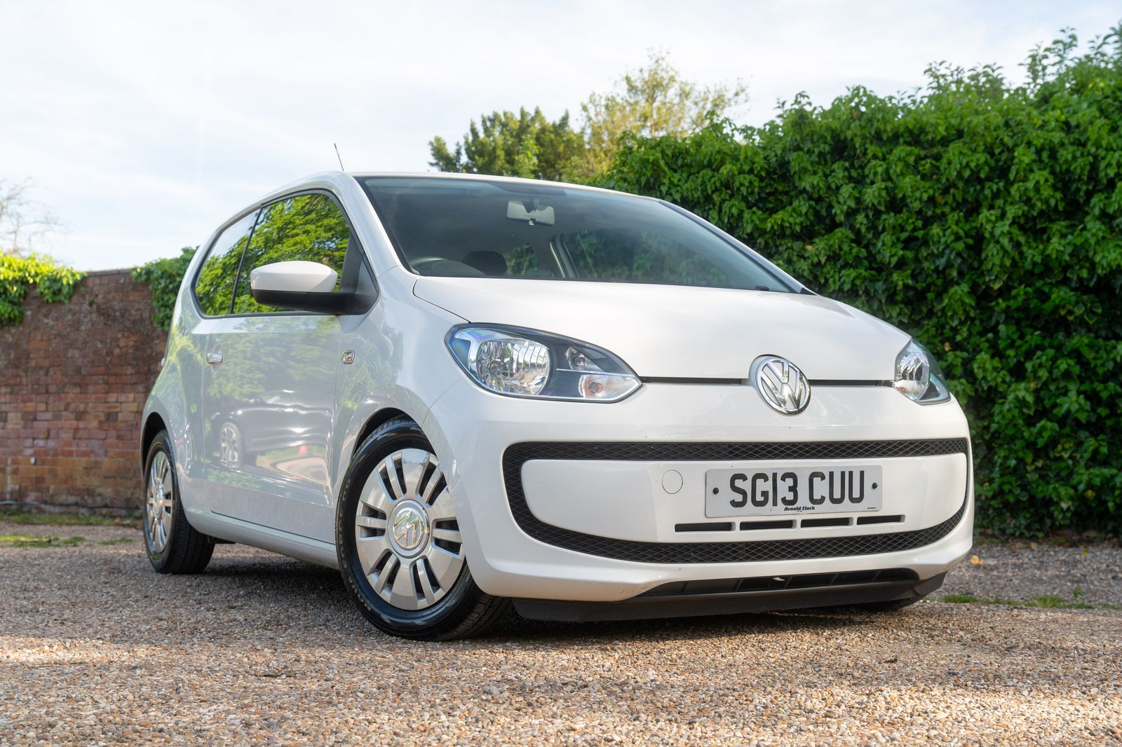 Volkswagen up! 1.0 BlueMotion Tech Move up! Hatchback 3dr Petrol Manual Euro 5 (s/s) (60 ps) 3dr Manual 2026