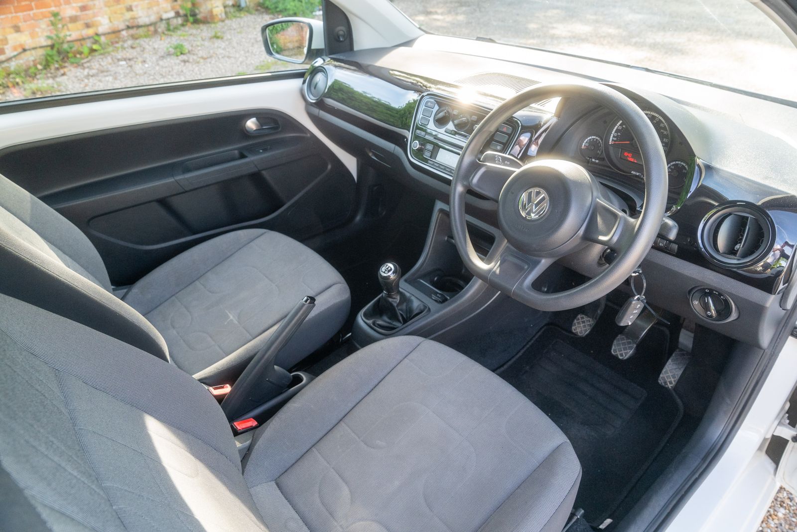 Volkswagen up! 1.0 BlueMotion Tech Move up! Hatchback 3dr Petrol Manual Euro 5 (s/s) (60 ps) 3dr Manual 2026