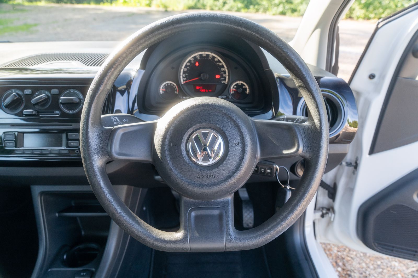 Volkswagen up! 1.0 BlueMotion Tech Move up! Hatchback 3dr Petrol Manual Euro 5 (s/s) (60 ps) 3dr Manual 2026