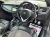Alfa Romeo Giulietta 2.0 JTDM-2 Exclusive Euro 5 (s/s) 5dr 5dr Manual 2026
