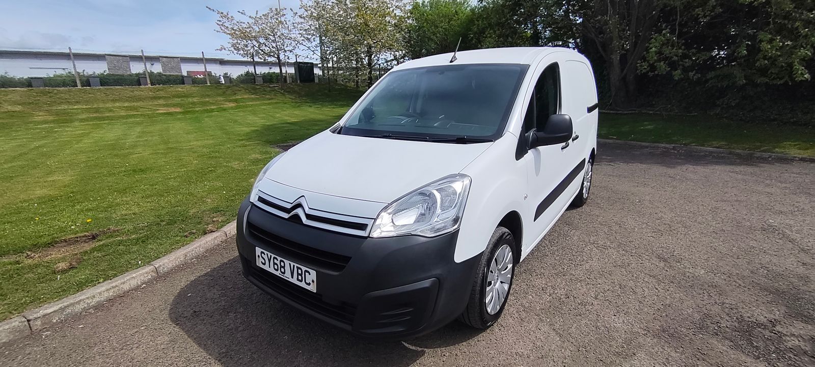 2018 Citroen Berlingo 1.6 BlueHDi 625 Enterprise Panel Van 5dr Diesel Manual L1 (112 g/km, 75 bhp)