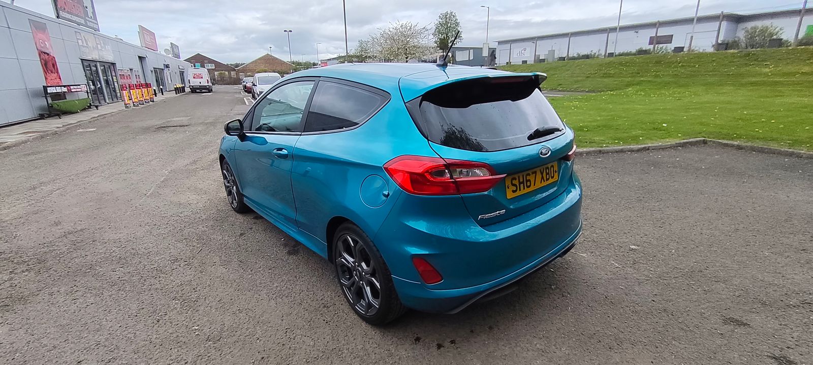 2017 Ford Fiesta 1.0L ST-Line T Hatchback 3dr Petrol Manual Euro 6 (99 bhp), exterior view 3