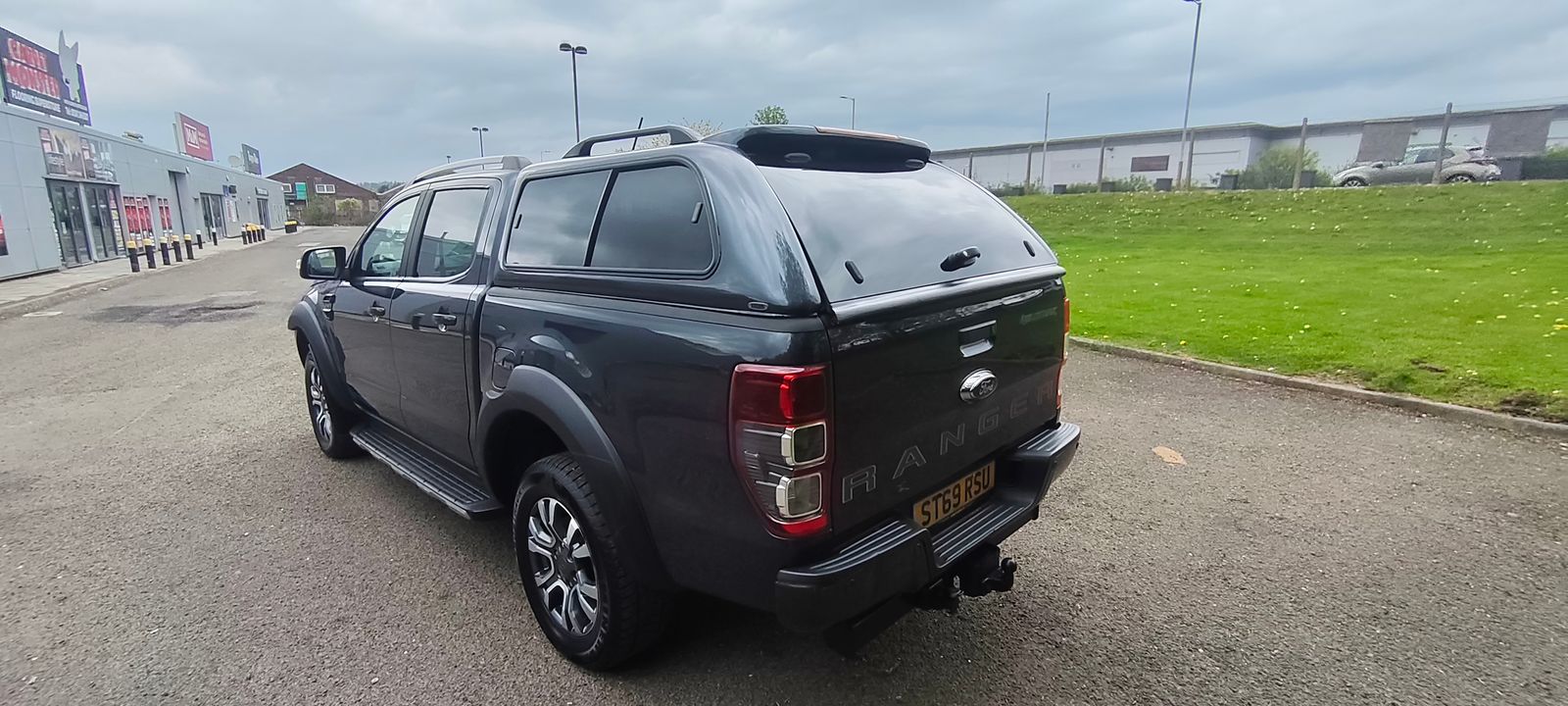 2019 Ford Ranger 2.0 EcoBlue Wildtrak Pickup Double Cab 4dr Diesel Auto 4WD Euro 6 (s/s) (213 ps), exterior view 3