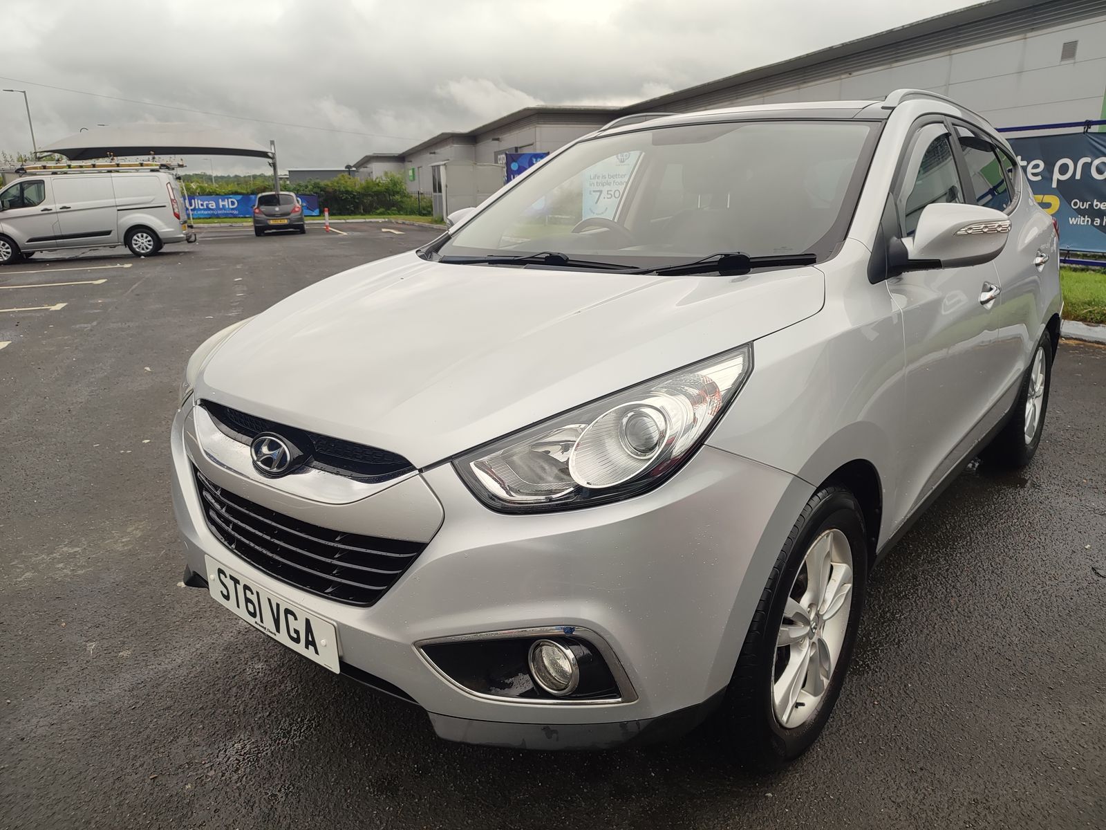 Used Hyundai IX35 1.7L CRDI PREMIUM SUV 5dr Diesel Manual Euro 5 (114