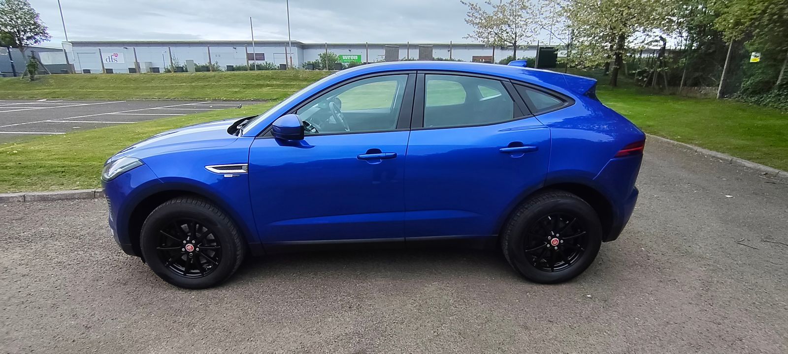2018 Jaguar E-PACE 2.0 D150 SUV 5dr Diesel Manual Euro 6 (s/s) (150 ps), exterior view 2