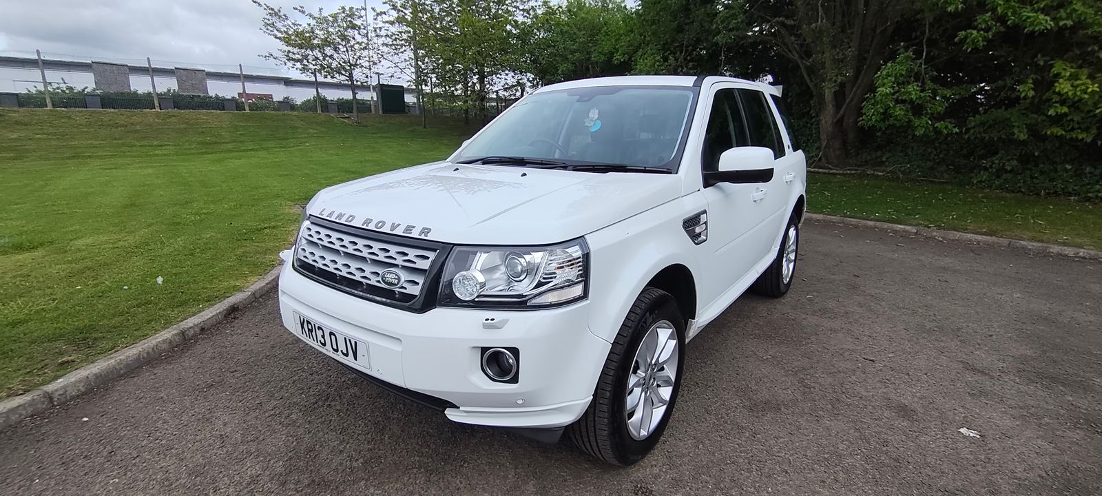 2013 Land Rover Freelander 2 2.2 SD4 HSE SUV 5dr Diesel CommandShift 4WD Euro 5 (190 ps)