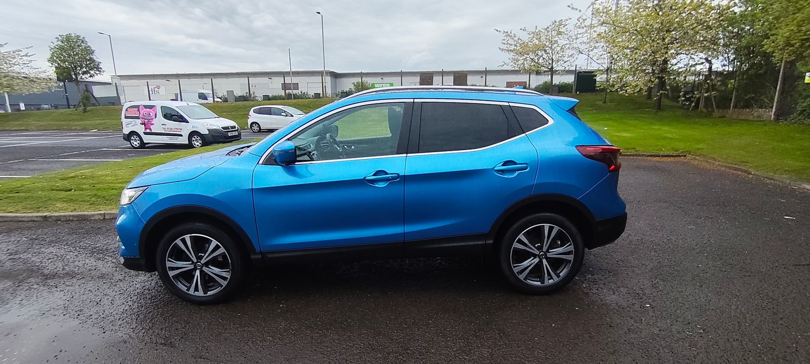 2019 Nissan Qashqai 1.3 DIG-T N-Connecta SUV 5dr Petrol Manual Euro 6 (s/s) (140 ps), exterior view 2