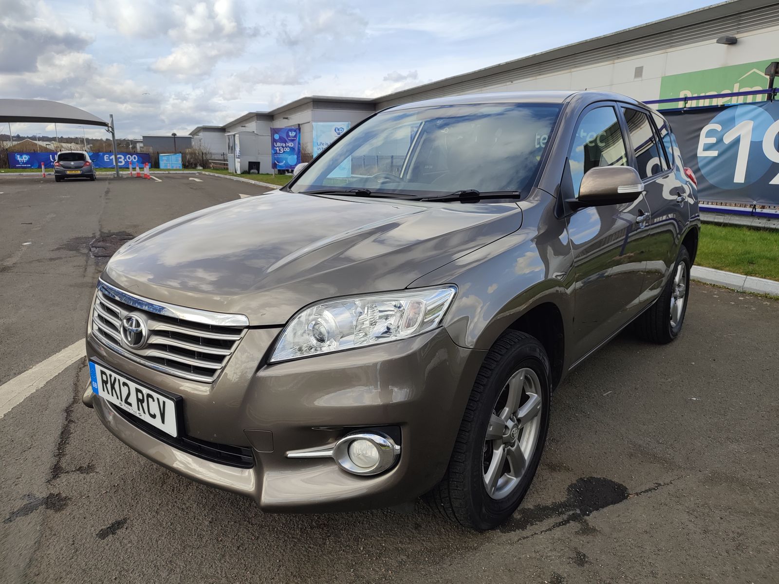 Used Toyota RAV4 2.2L D4D XTR AWD SUV 5dr Diesel Manual Euro 5 (150
