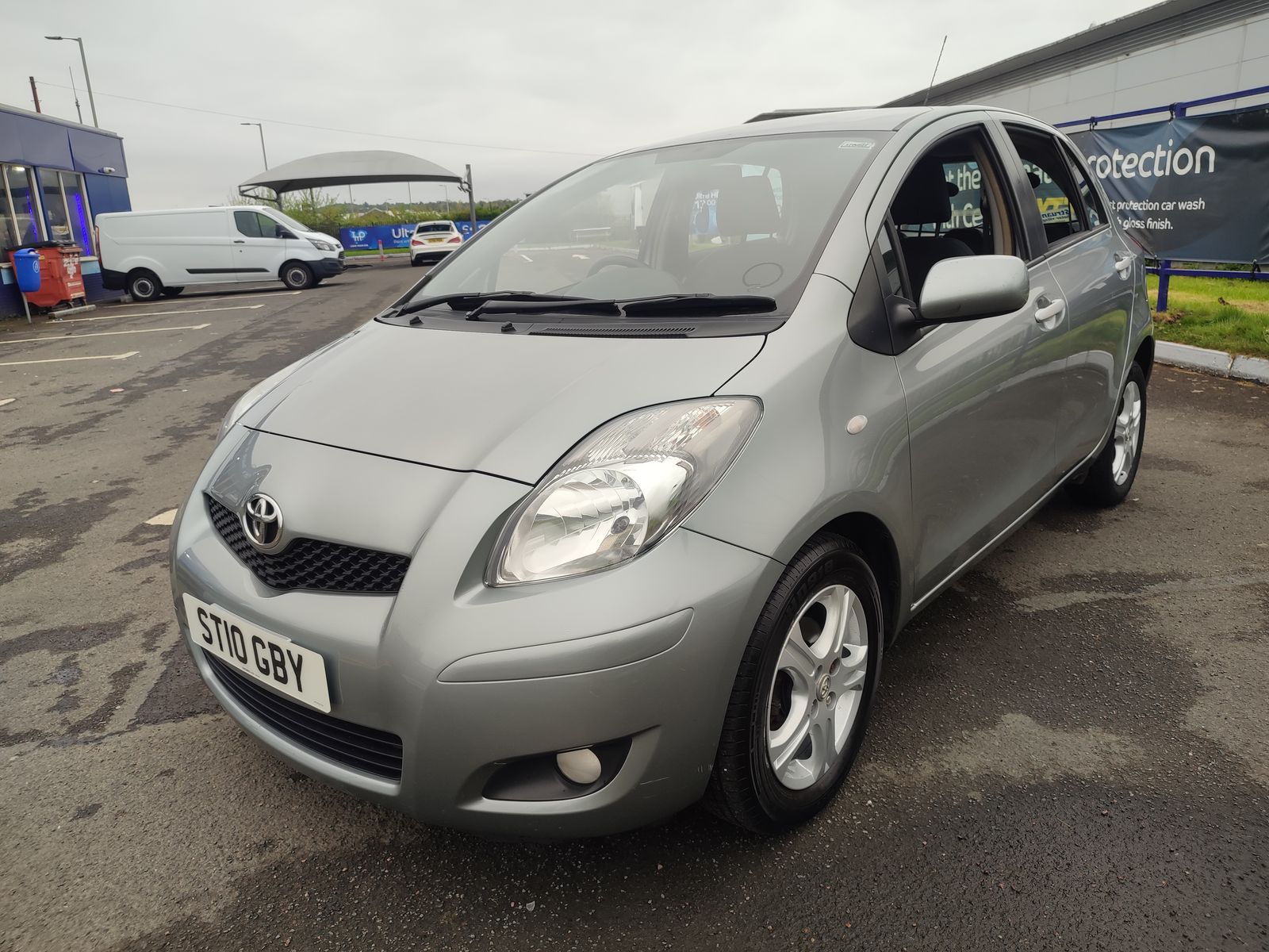 Used Toyota Yaris 1.3L VVTI TR MM Hatchback 5dr Petrol Semi Automatic