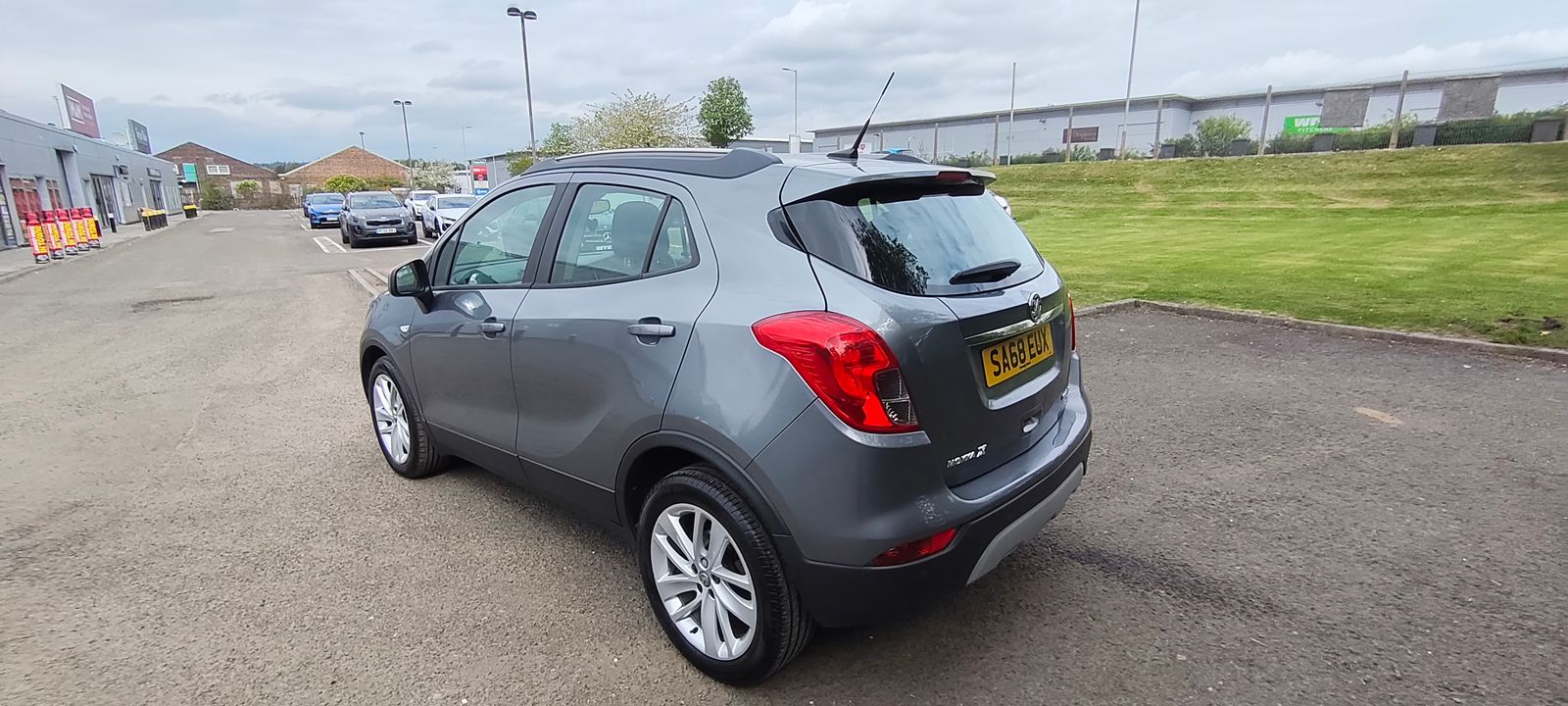 2018 Vauxhall Mokka X 1.4i Turbo ecoTEC Design Nav SUV 5dr Petrol Manual Euro 6 (s/s) (140 ps), exterior view 3