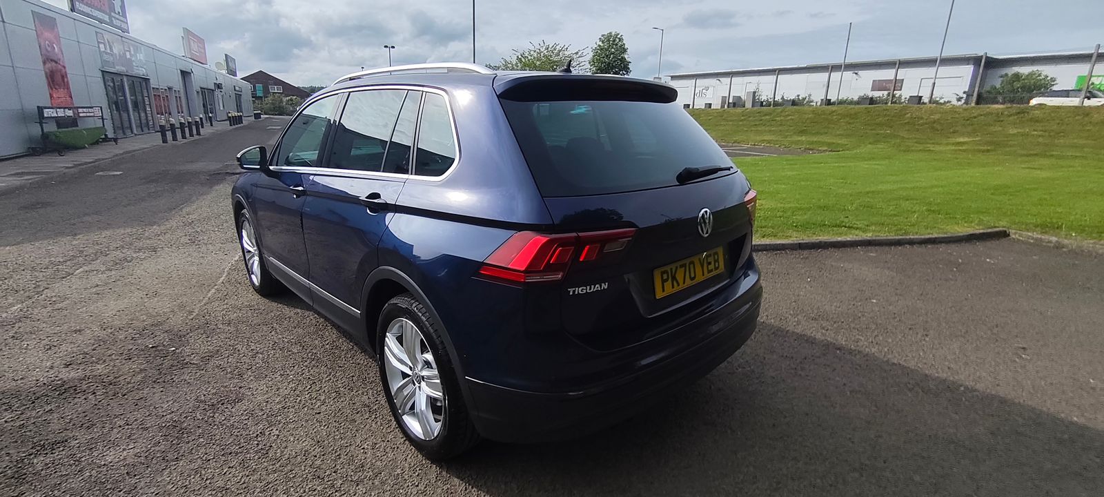 2020 Volkswagen Tiguan 1.5 TSI EVO Match SUV 5dr Petrol Manual Euro 6 (s/s) (150 ps), exterior view 3