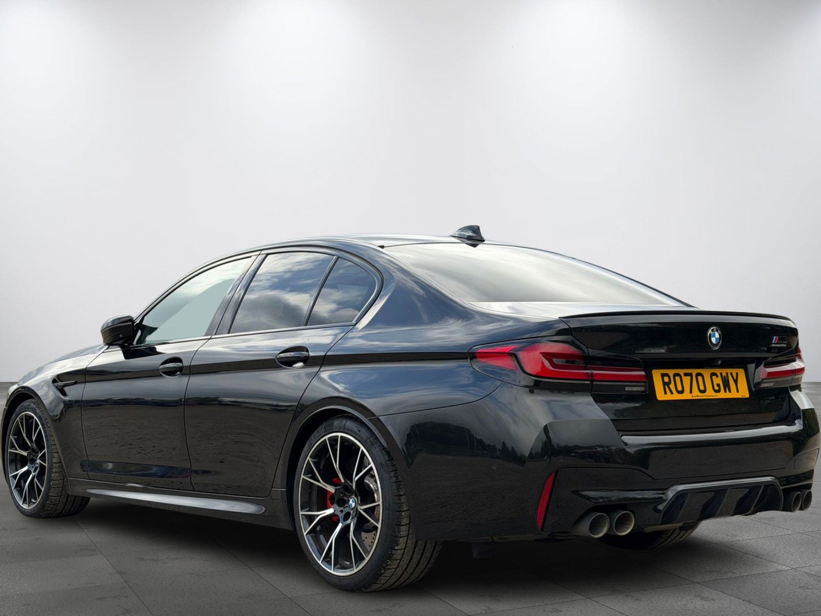 BMW M5 4.4i V8 Competition Saloon 4dr Petrol Steptronic xDrive Euro 6 (s/s) (625 ps) 4dr Automatic 2025