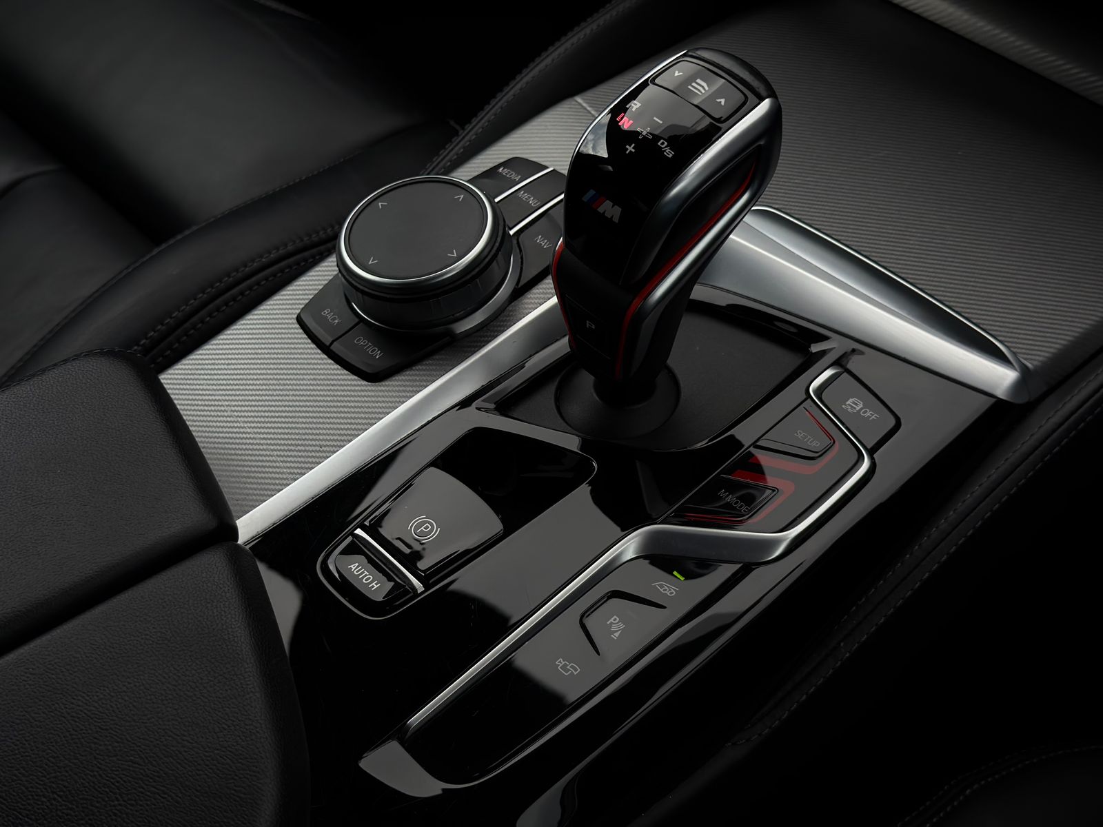 BMW M5 4.4i V8 Competition Saloon 4dr Petrol Steptronic xDrive Euro 6 (s/s) (625 ps) 4dr Automatic 2025