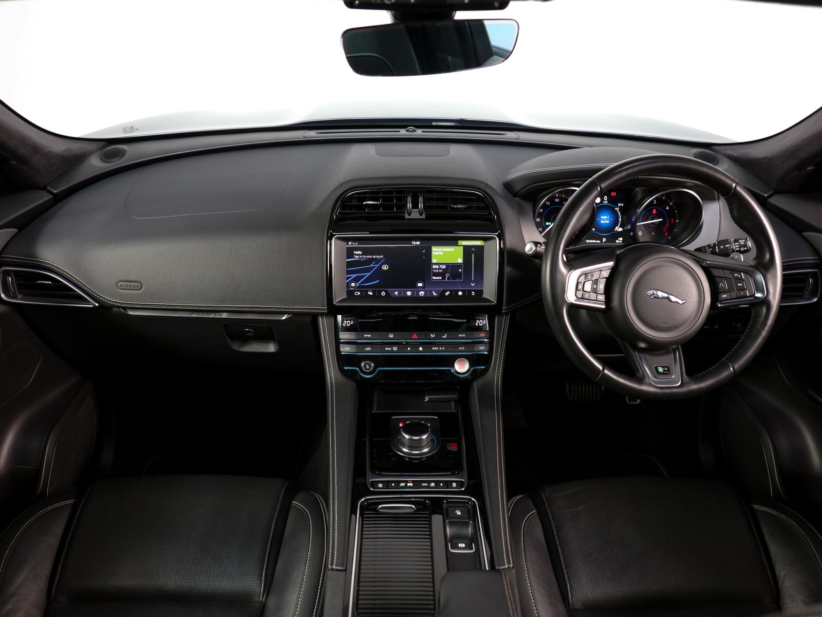 Jaguar F-PACE R-SPORT AWD 5dr Automatic 2025