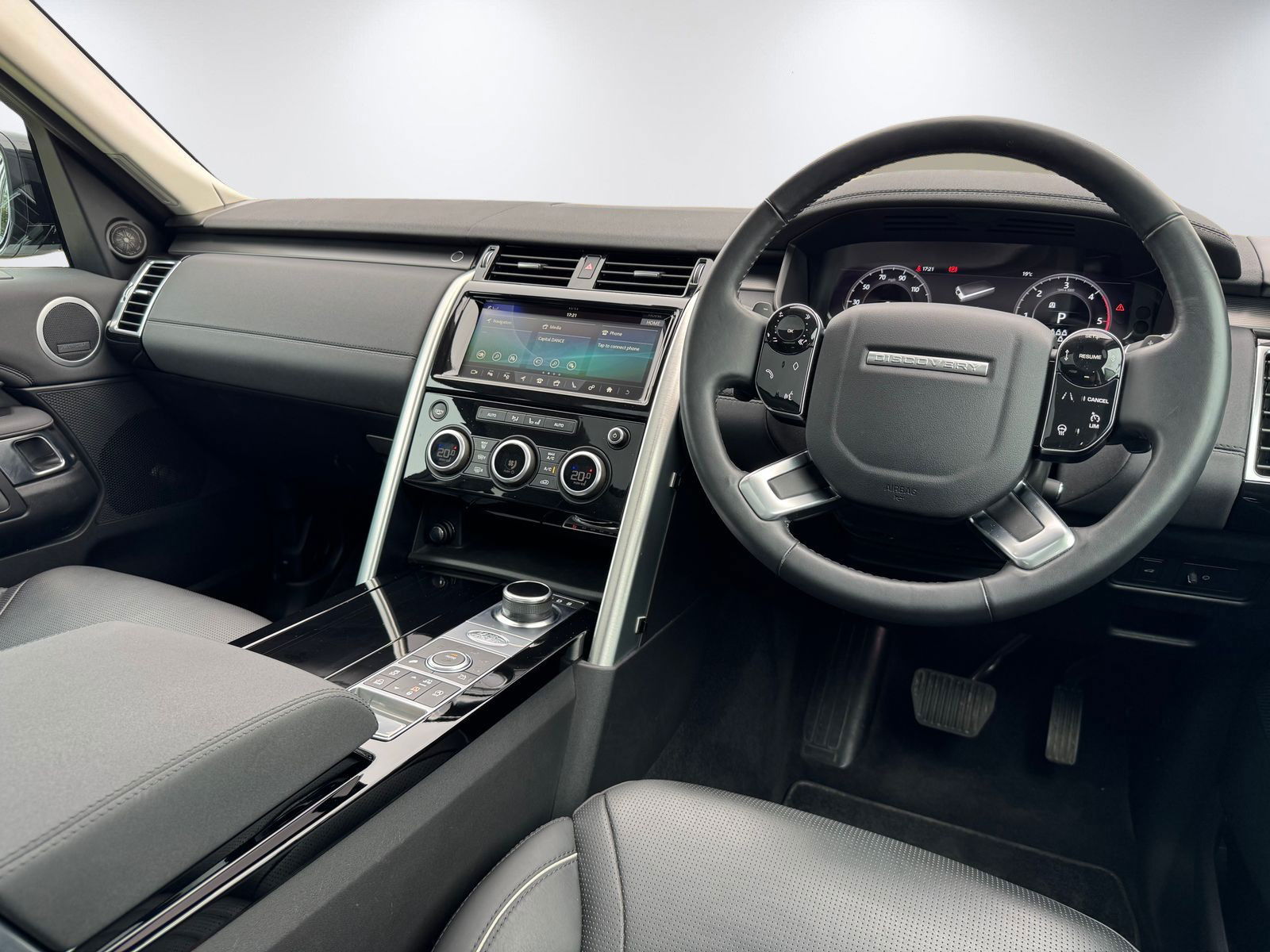 Land Rover DISCOVERY 3.0 SD V6 HSE SUV 5dr Diesel Auto 4WD Euro 6 (s/s) (306 ps) 5dr Automatic 2026