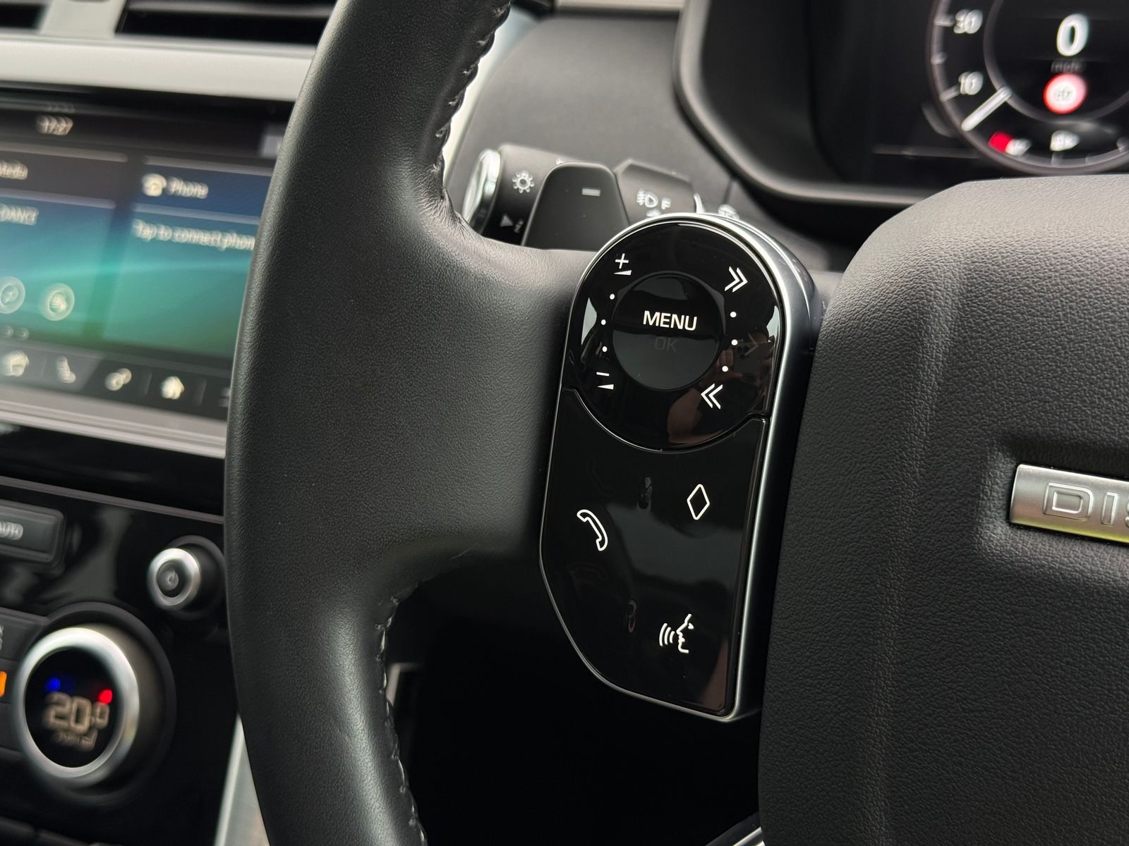 Land Rover DISCOVERY 3.0 SD V6 HSE SUV 5dr Diesel Auto 4WD Euro 6 (s/s) (306 ps) 5dr Automatic 2026