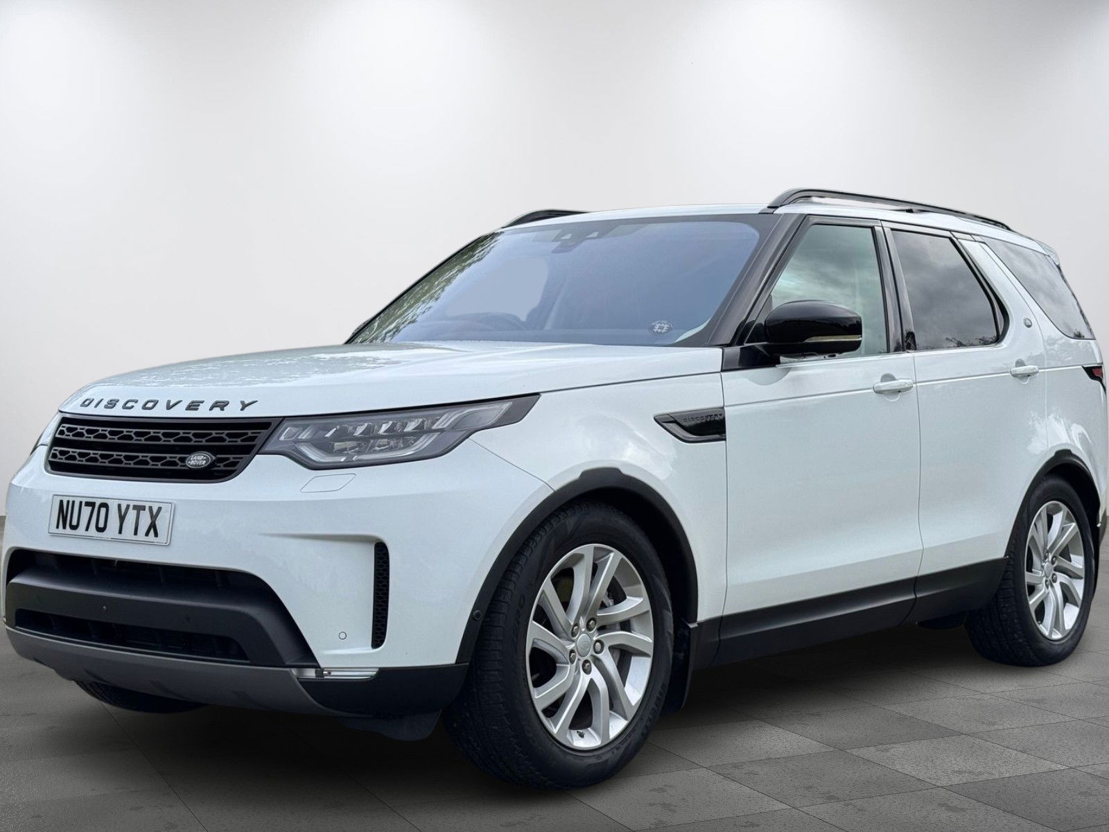 Land Rover DISCOVERY 3.0 SD V6 HSE SUV 5dr Diesel Auto 4WD Euro 6 (s/s) (306 ps) 5dr Automatic 2026