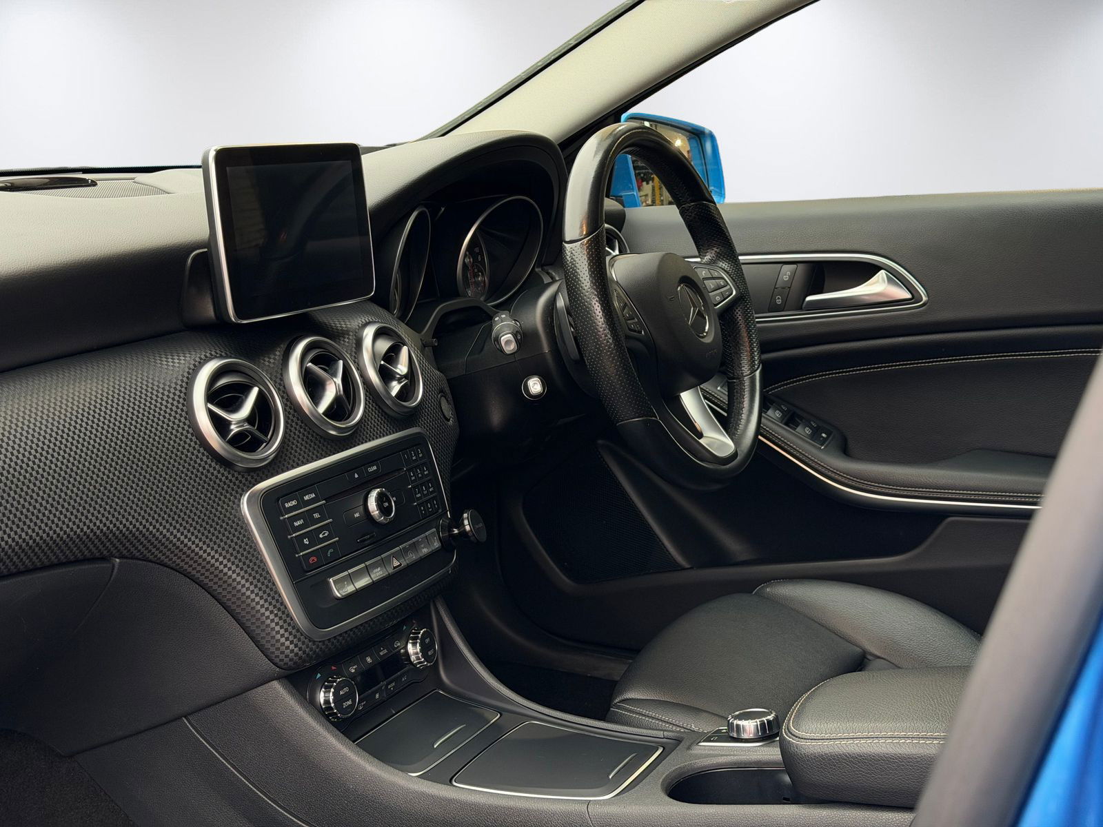 Mercedes-Benz A Class 1.5 A180d Sport (Premium) Hatchback 5dr Diesel 7G-DCT Euro 6 (s/s) (109 ps) 5dr Automatic 2025