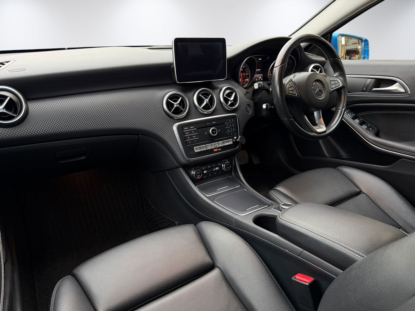 Mercedes-Benz A Class 1.5 A180d Sport (Premium) Hatchback 5dr Diesel 7G-DCT Euro 6 (s/s) (109 ps) 5dr Automatic 2025